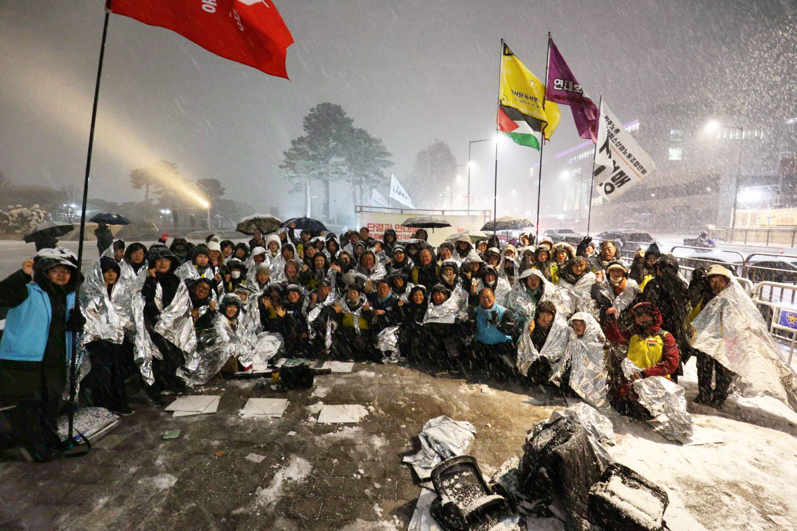 [12.4] 단결과 연대로 홈플러스 지켜내자! 투쟁보고대회